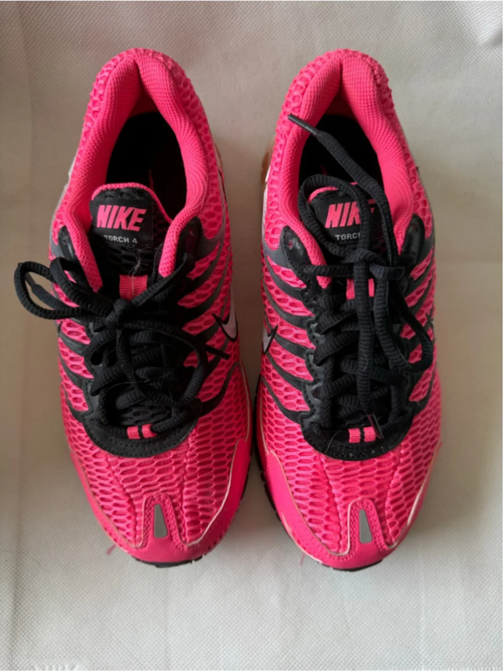 Womens Nike Air Max Torch 4 Size 6.5 Running Sneakers Shoes Digital Pink Black